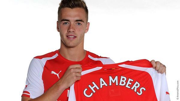 Inglês: Arsenal assina com Calum Chambers