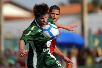 Ex-sonho antigo do Real Madrid, Marquinhos deixa a Chapecoense