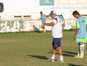 Série B: Técnico do Icasa confirma os substitutos dos suspensos