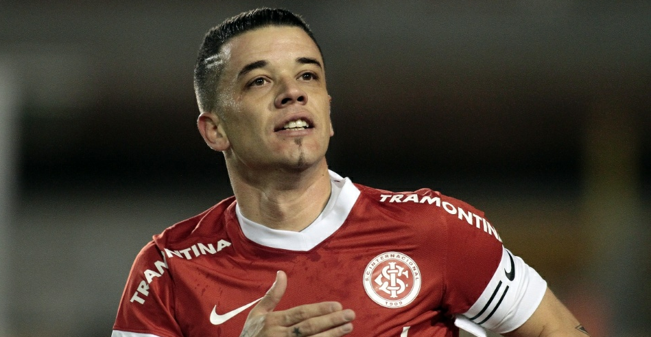 D’Alessandro e Jorge Henrique treinam e reforçam o Inter na Copa do Brasil