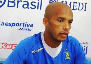 Copa Paulista: Maicon comenta a estreia com a camisa do Santo André