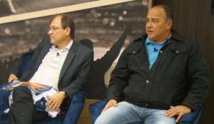 Discussão e sugestões para melhoria do futebol brasileiro no Cadeira Cativa da Rede Família de Televisão