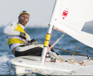 Robert Scheidt compete pela classe Laser Standard
