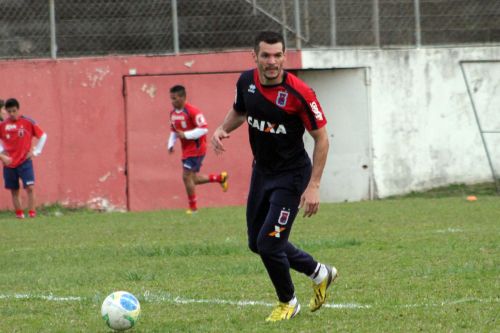 Série B: Anderson Rosa se recupera e vira reforço do Paraná