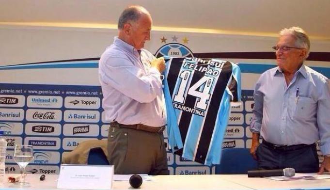 Felipão volta ao Grêmio, clube onde ganhou tudo, 18 anos depois