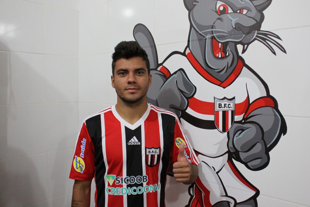 Copa Paulista: Botafogo-SP contrata Sandrinho, ex-atacante do Sport