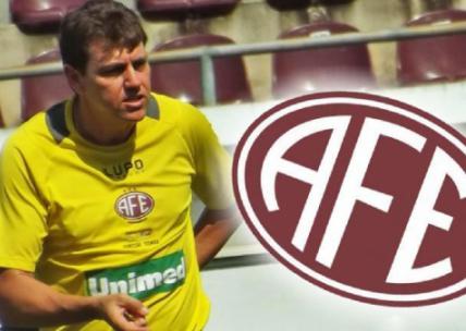 Ricardo Moraes no comenda da equipe de Araraquara 