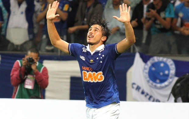 Retorno de Willian é novidade do Cruzeiro no Maracanã