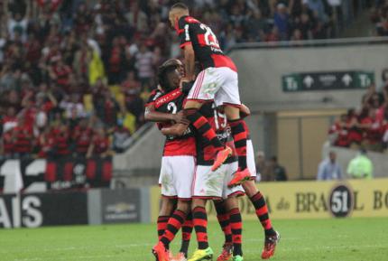 Flamengo tenta embalar no Brasileiro