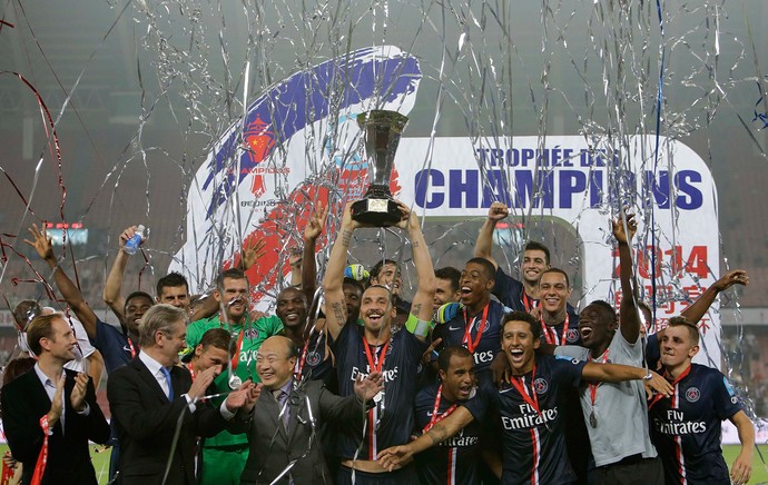 Sem Thiago Silva e David Luiz, PSG fatura Supercopa da França