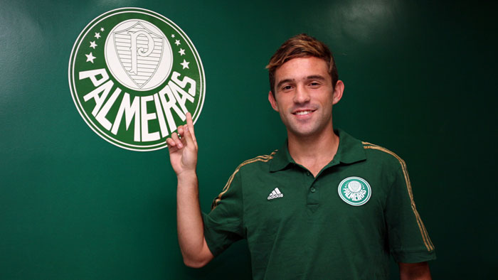 Sem registro na CBF, Allione desfalca o Palmeiras