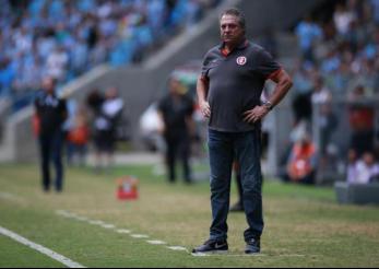 Internacional x Santos – Dupla entra em campo de ressaca da Copa do Brasil