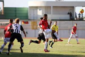 Maringá-PR 2 x 1 Brasil-RS - Bandeirinha musa e castigo no final