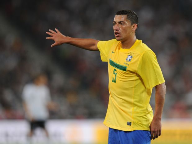 Mano Menezes pede fim de comparações entre Brasileirão e Copa do Mundo