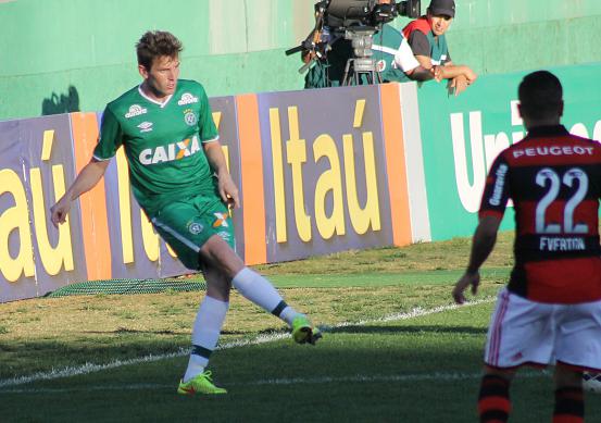 Fabiano teve boa atuação contra o Flamengo