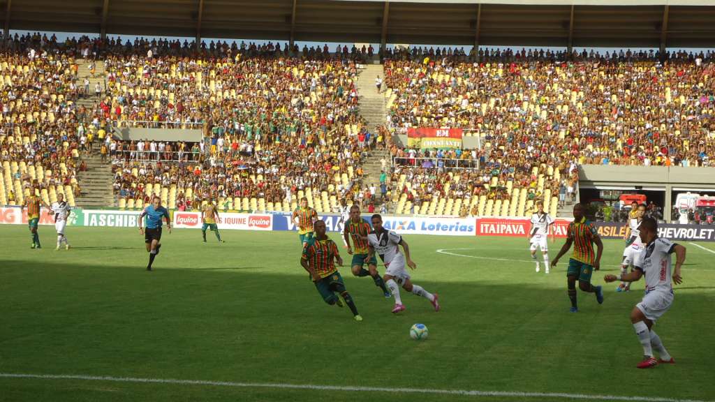 SÉRIE B: Brigas pelo G4 e estreia de técnico agitam a terça-feira