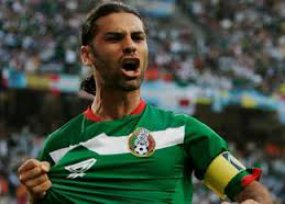 Italiano: Verona contrata veterano mexicano Rafa Márquez