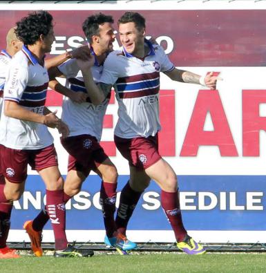 Tiago Pagnussat (primeiro na foto), do Caxias, é um dos xerifões