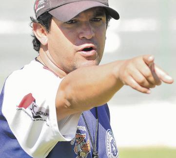 Vitor Mosca, comandante do São Bento na Copa Paulista