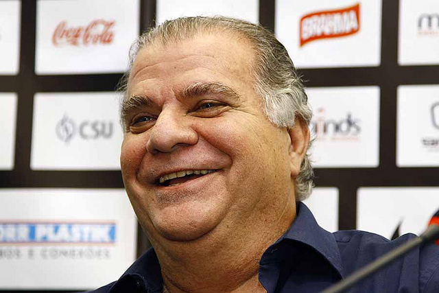 Odílio mostra confiança em volta de Robinho ao Santos