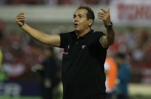 Muricy revela preocupação Rodrigo Caio após lesão