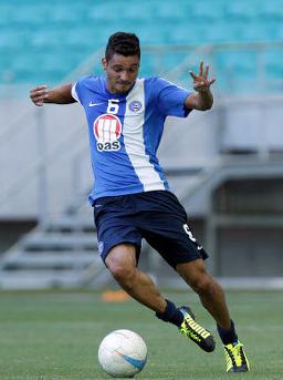 Diego Macedo xinga o Bahia e é dispensado