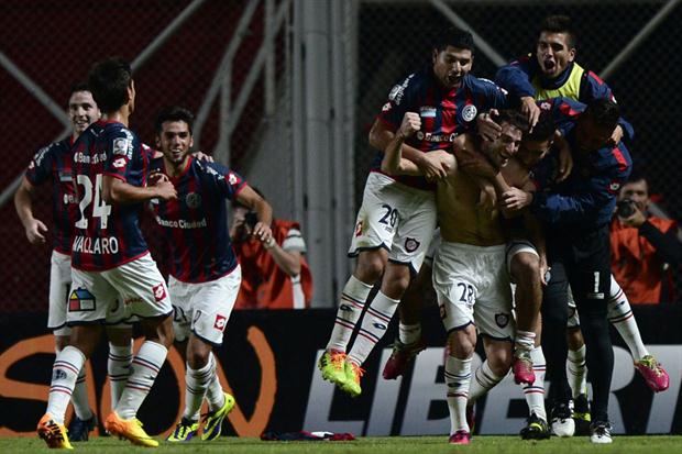 LIBERTADORES: Nacional-PAR desafia os poderes do San Lorenzo e do Papa