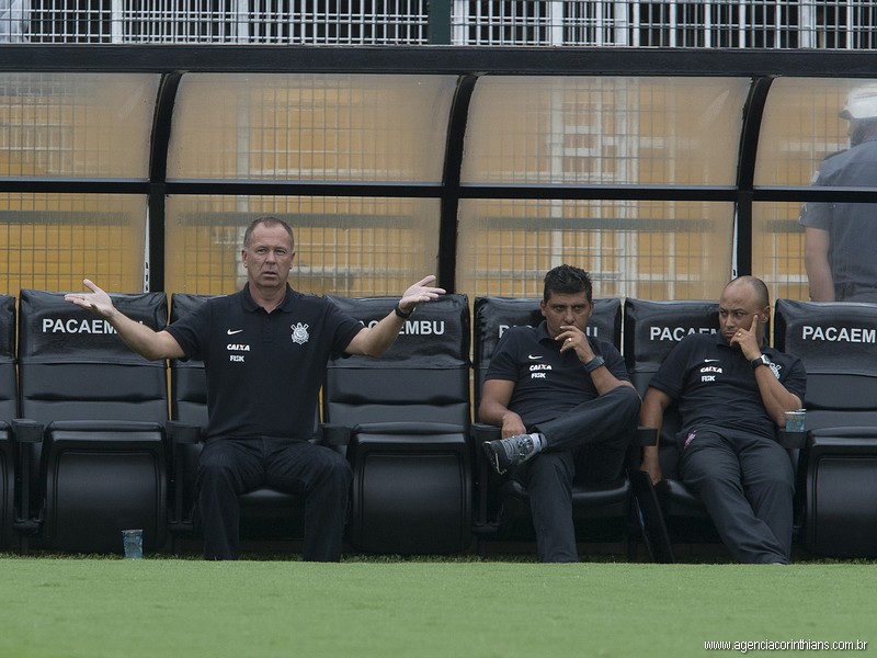 Copa do Brasil: De olho no clássico, Corinthians poupa três na Bahia