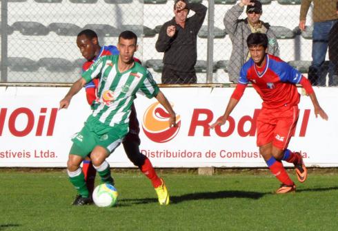Série C: Picoli terá todos os jogadores à disposição para clássico CaJu