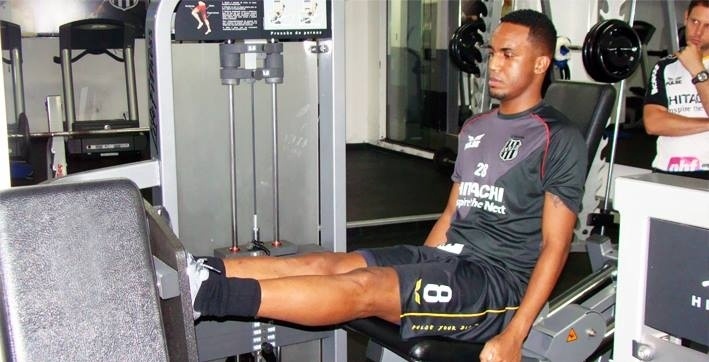 Série B: Ponte Preta dispensa Leonardo, que acerta com o Bragantino