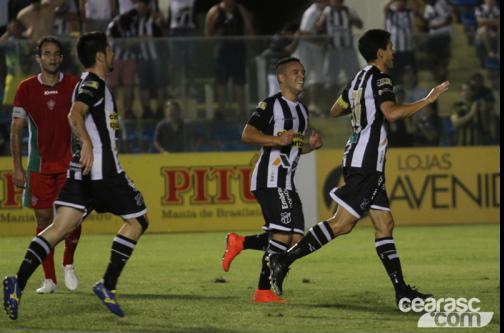 Ceará, de Magno Alves, lidera o Brasileiro da Série B e dá pinta de acesso
