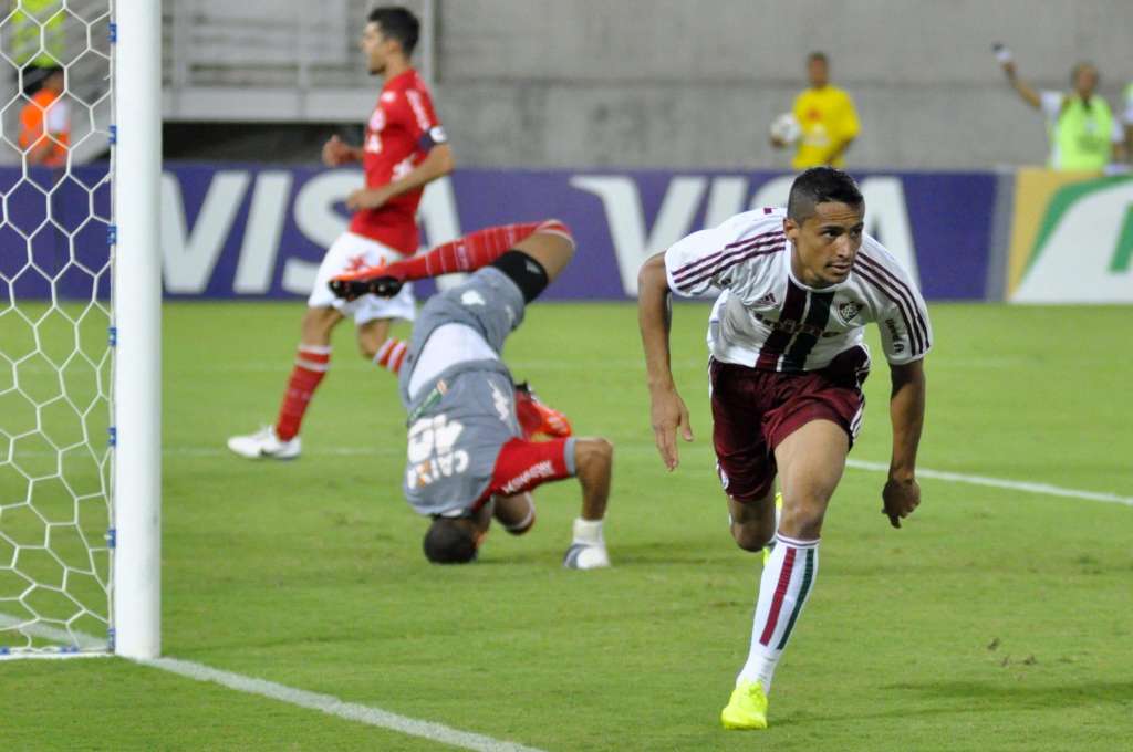 Destaque, Cícero diz que Fluminense ainda pode melhorar
