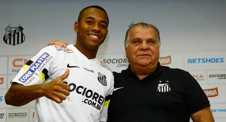 Robinho faz golaço em treino e Oswaldo quer escalá-lo contra o Corinthians