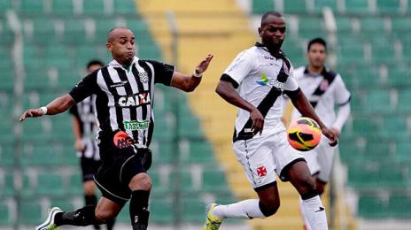 Sandro Silva em ação pelo Vasco