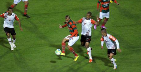 Oeste tenta subir na classificação