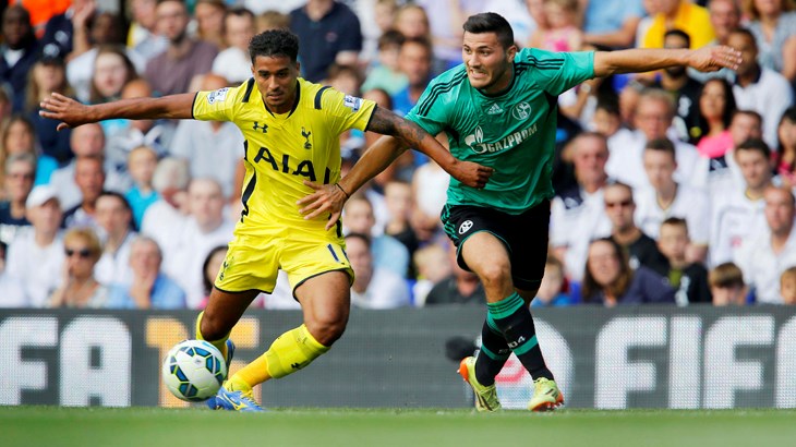 Sem Paulinho, Tottenham vence Schalke em amistoso