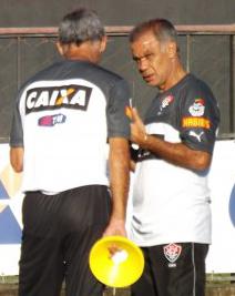 Embalado, Jorginho espera que o Vitória possa surpreender o São Paulo no Morumbi