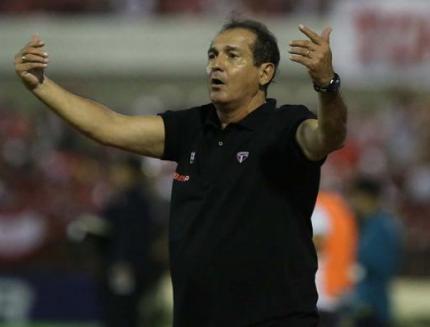 Muricy Ramalho ainda quer uma melhora do São Paulo
