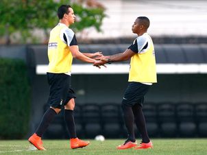 Robinho e Leandro Damião devem jogar contra Londrina