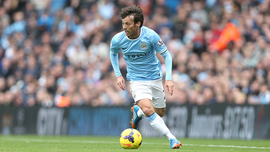 Inglês: Manchester City renova contrato de David Silva