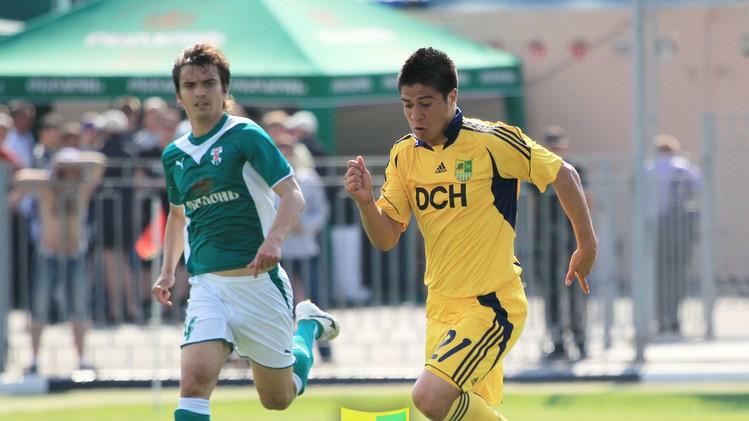 Cristaldo assina e se torna 4º argentino do Palmeiras