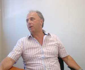 Série C: Sem salários, jogadores e comissão técnica fazem reunião no Guarani