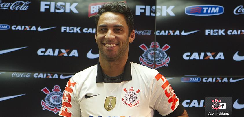 Após Diego Souza, Sport contrata Ibson, ex-Corinthians e Flamengo