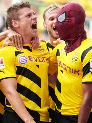 Supercopa: Dortmund bate Bayern e é bicampeão do torneio
