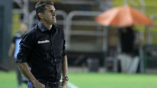 Com desfalques, Mancini esboça mudanças no Botafogo