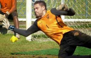 Goleiro do Duque acredita em bom resultado e fuga do Z4 na Série C