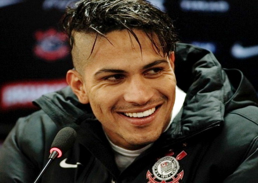 Guerrero é convocado no Peru e vai desfalcar Corinthians