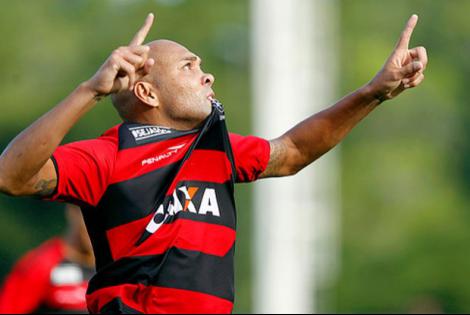 Souza não agradou no Vitória
