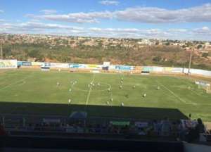 Luziânia 3 x 1 Goianésia - Campeão candango vence a primeira em casa