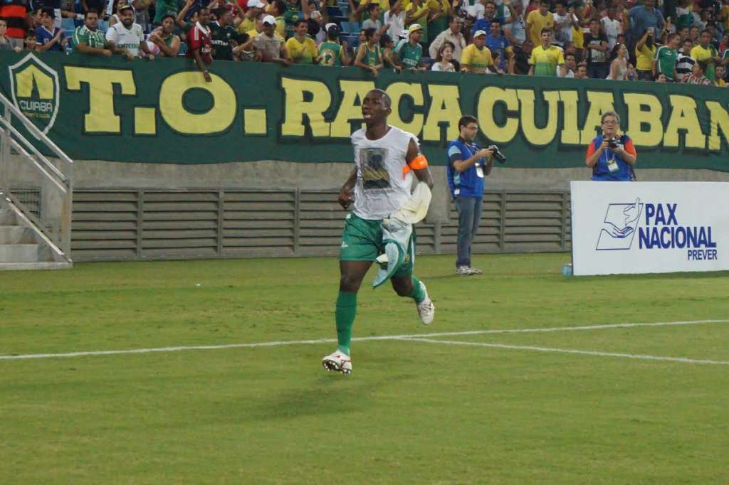 Cuiabá 1 x 1 Fortaleza – Erro de arbitragem garante invencibilidade do Tricolor!